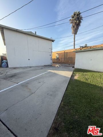6544 S Victoria Avenue, Los Angeles, CA 90043