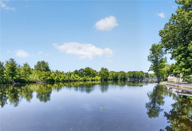 3484 Horseshoe Island Rd, Clay, NY 13041