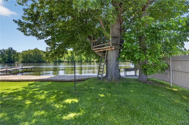 3484 Horseshoe Island Rd, Clay, NY 13041