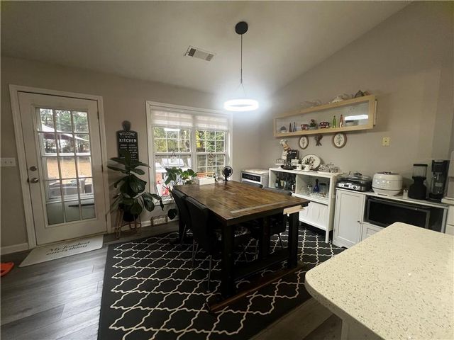 130 Morning Glen Drive, Suwanee, GA 30024