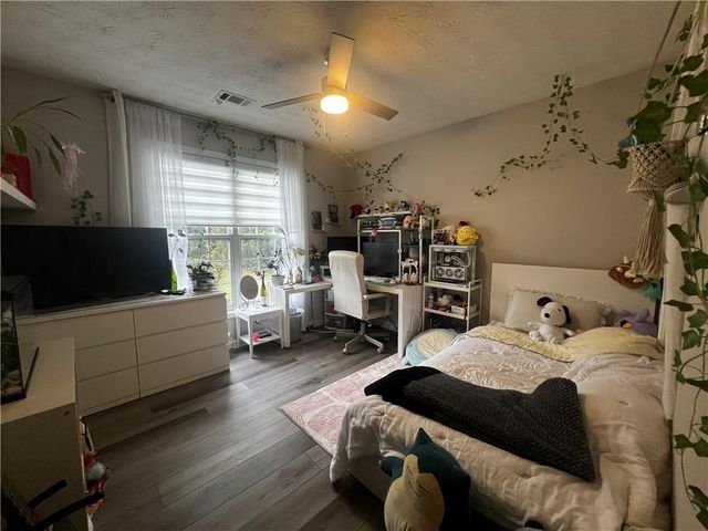 130 Morning Glen Drive, Suwanee, GA 30024