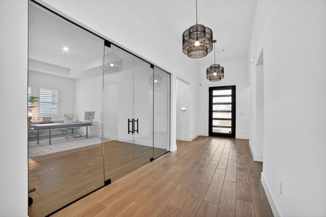 200 Alava WAY, Liberty Hill, TX 78642