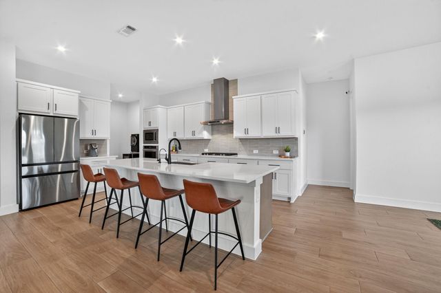 200 Alava WAY, Liberty Hill, TX 78642