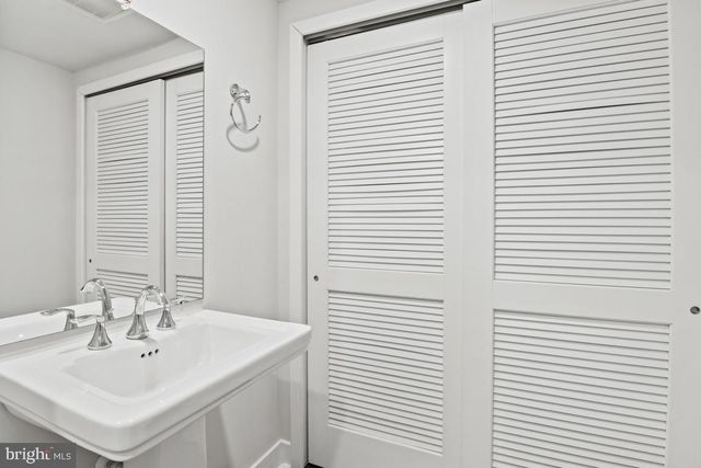 930 ANVIL CT, Phoenixville, PA 19460