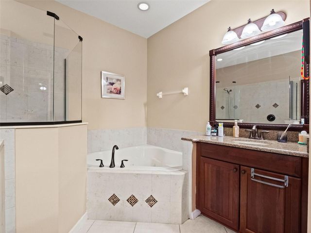 2137 VELVET LEAF DRIVE, Ocoee, FL 34761