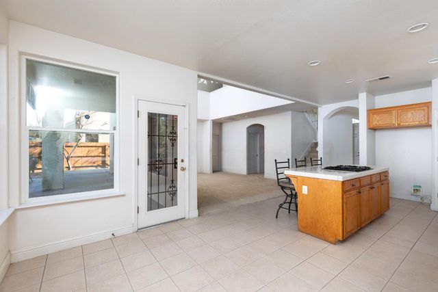 2681 Wrenwood Avenue, Clovis, CA 93611