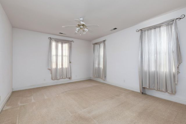 2681 Wrenwood Avenue, Clovis, CA 93611