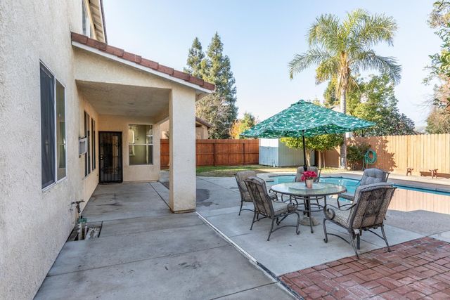 2681 Wrenwood Avenue, Clovis, CA 93611