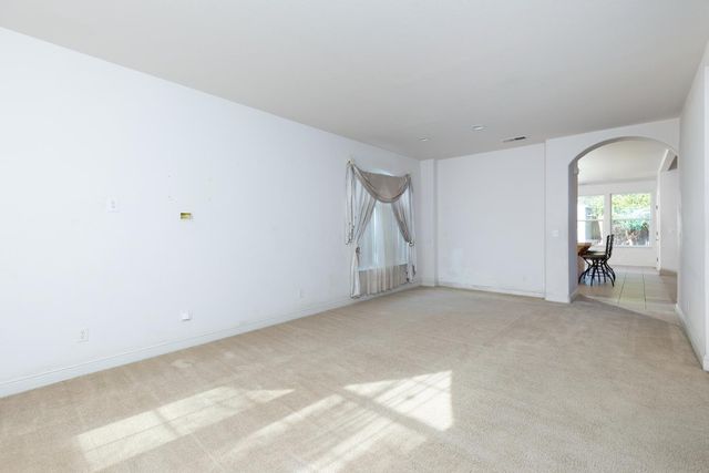 2681 Wrenwood Avenue, Clovis, CA 93611