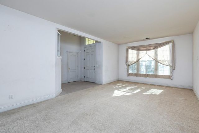 2681 Wrenwood Avenue, Clovis, CA 93611