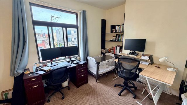 200 S Millvale Ave 202, Bloomfield, PA 15224