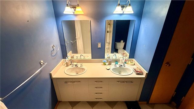 200 S Millvale Ave 202, Bloomfield, PA 15224