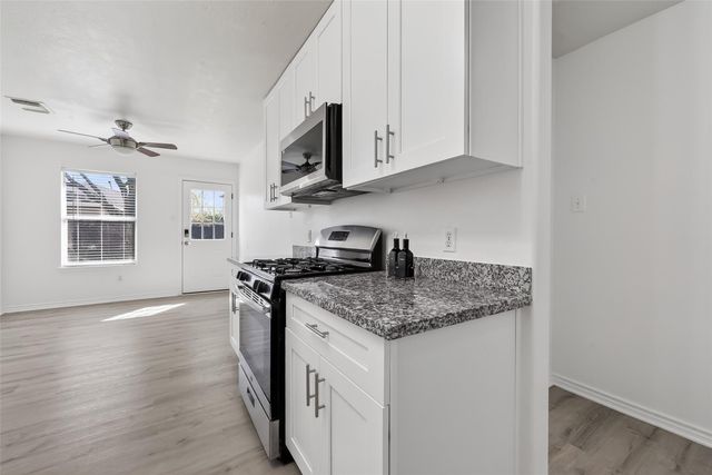 9111 Grand Villa Lane, Richmond, TX 77407