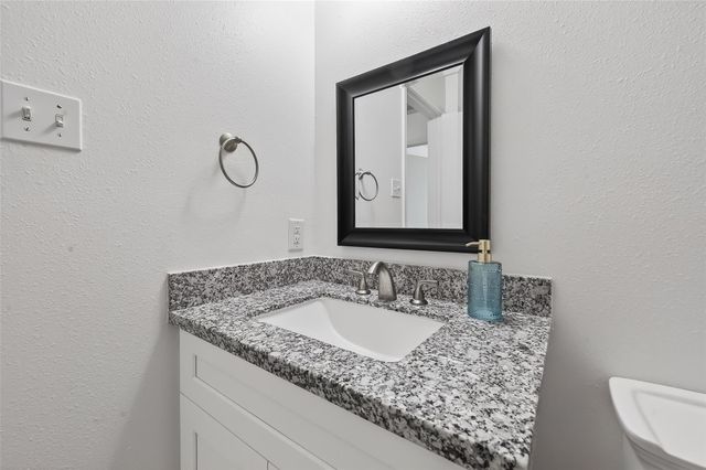 9111 Grand Villa Lane, Richmond, TX 77407