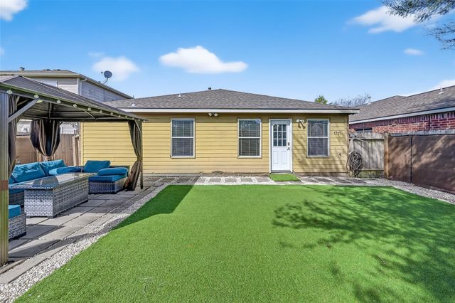 9111 Grand Villa Lane, Richmond, TX 77407