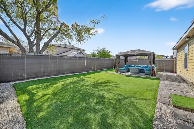 9111 Grand Villa Lane, Richmond, TX 77407