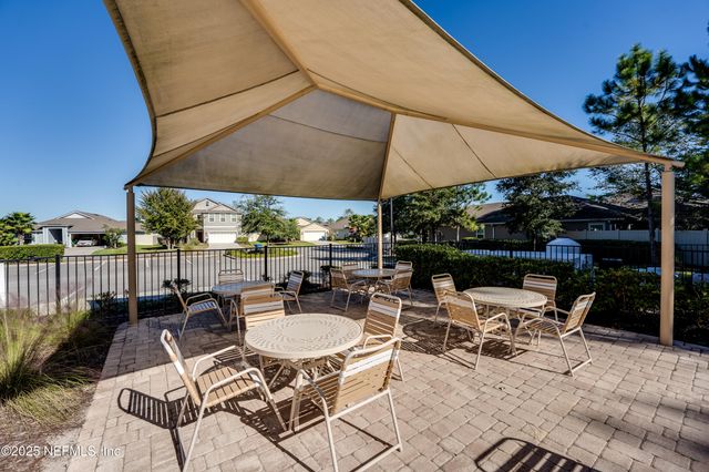 15696 NORTHSIDE Drive E, Jacksonville, FL 32218