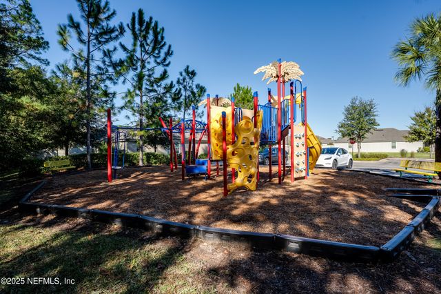 15696 NORTHSIDE Drive E, Jacksonville, FL 32218