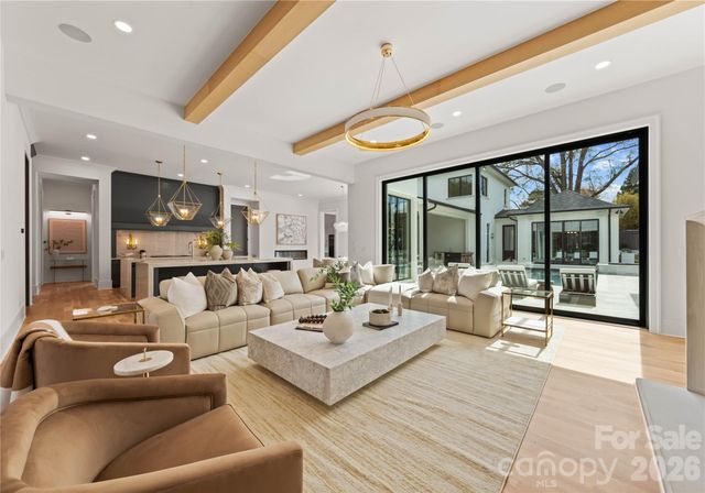 2208 Overhill Road 1, Charlotte, NC 28211