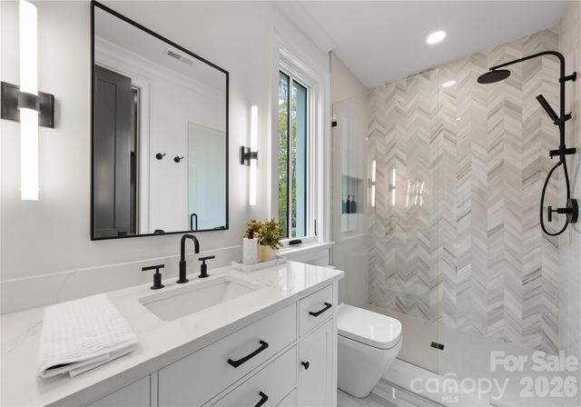 2208 Overhill Road 1, Charlotte, NC 28211