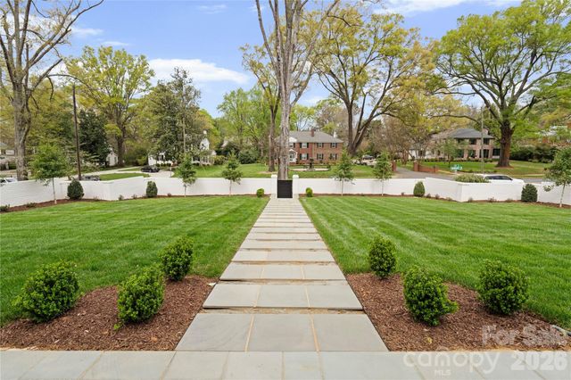 2208 Overhill Road 1, Charlotte, NC 28211