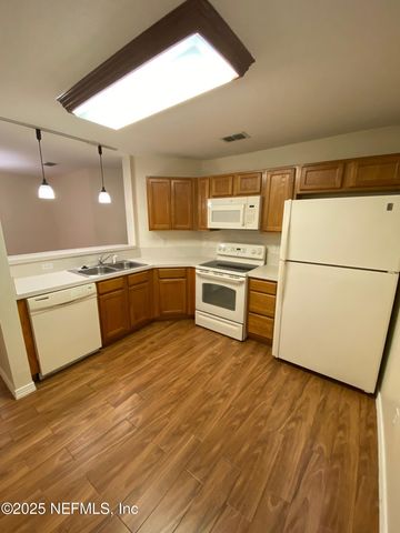 1800 GREEN SPRINGS Circle D, Fleming Island, FL 32003