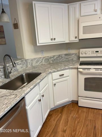 1800 GREEN SPRINGS Circle D, Fleming Island, FL 32003