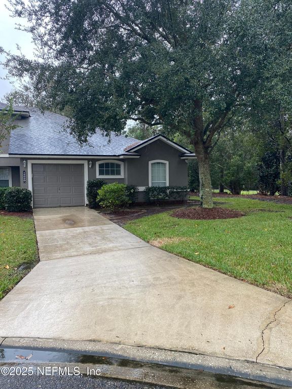 1800 GREEN SPRINGS Circle D, Fleming Island, FL 32003