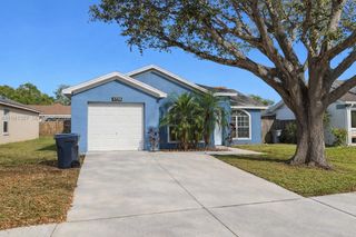 8225 Riverboat Drive, Tampa, FL 33637