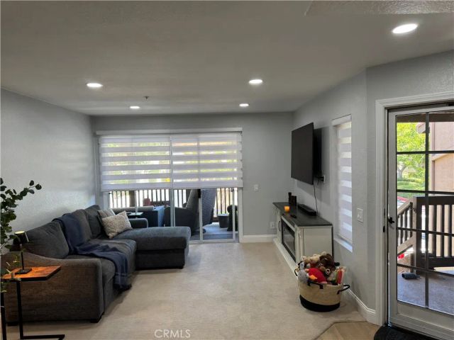 147 N Mine Canyon Road D, Orange, CA 92869