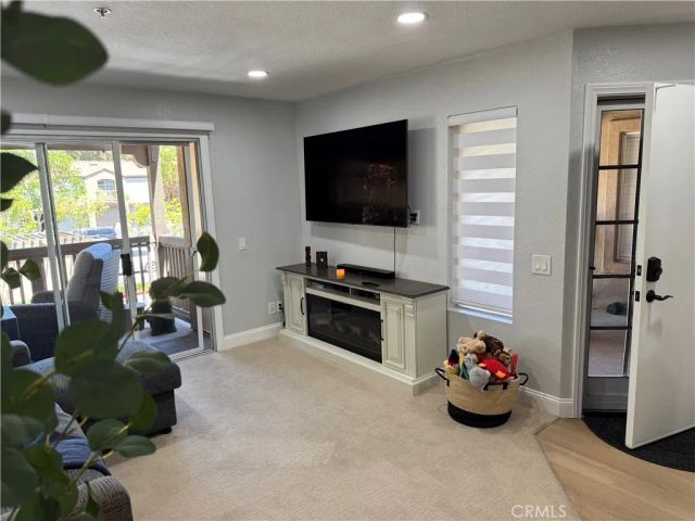 147 N Mine Canyon Road D, Orange, CA 92869