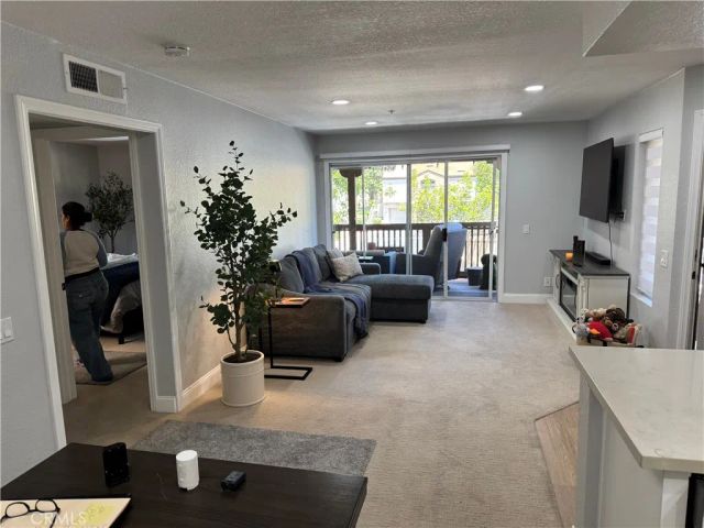 147 N Mine Canyon Road D, Orange, CA 92869