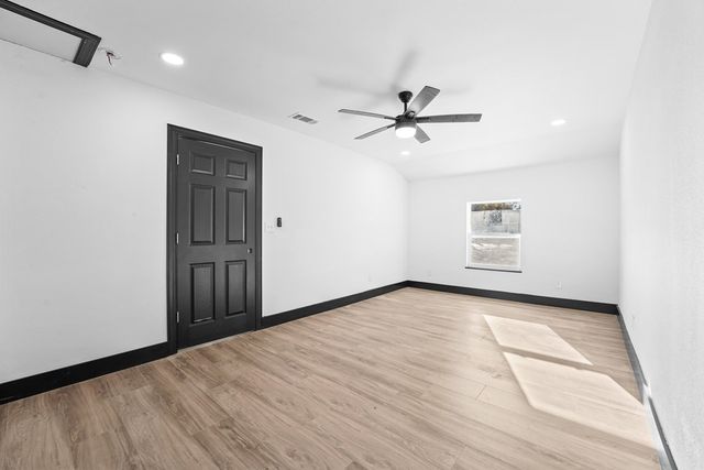 1202 W Kansas Ave, Midland, TX 79701