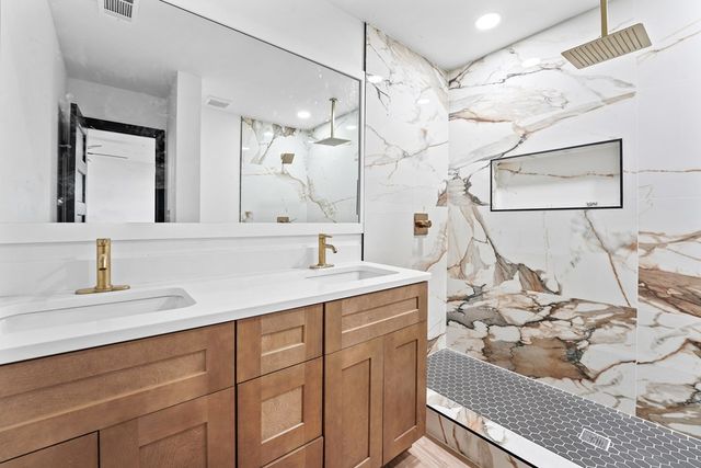 1202 W Kansas Ave, Midland, TX 79701