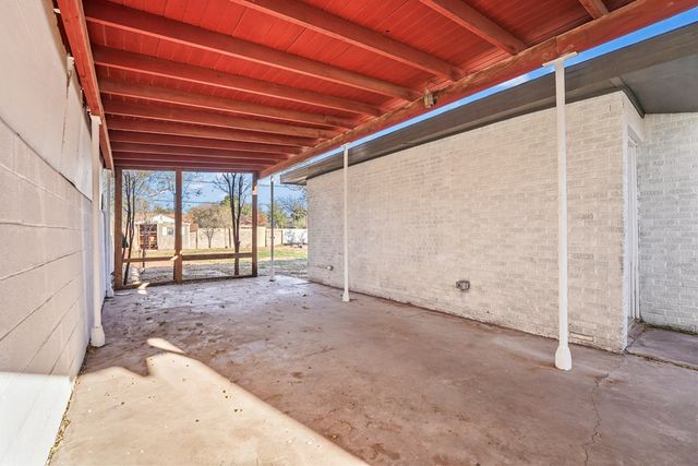 1202 W Kansas Ave, Midland, TX 79701