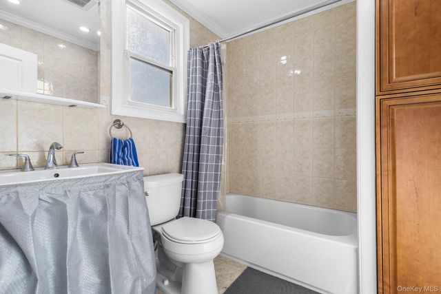 11748 140th Street, Jamaica, NY 11436