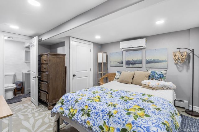 11748 140th Street, Jamaica, NY 11436