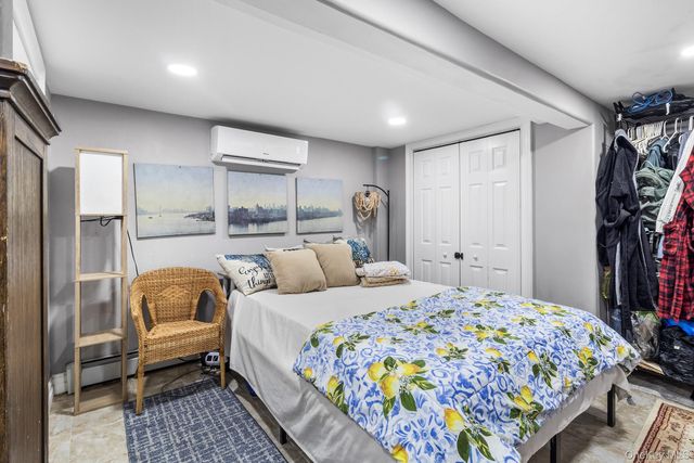 11748 140th Street, Jamaica, NY 11436