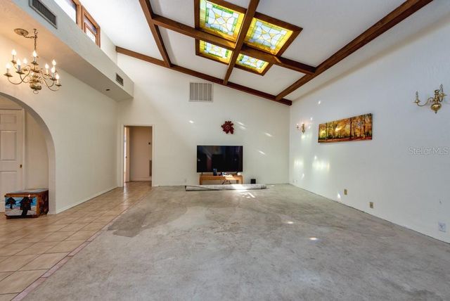 16123 E LAKE BURRELL DRIVE, Lutz, FL 33549