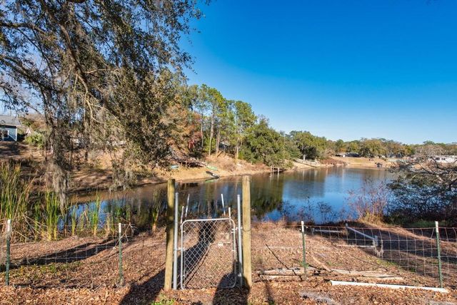 16123 E LAKE BURRELL DRIVE, Lutz, FL 33549