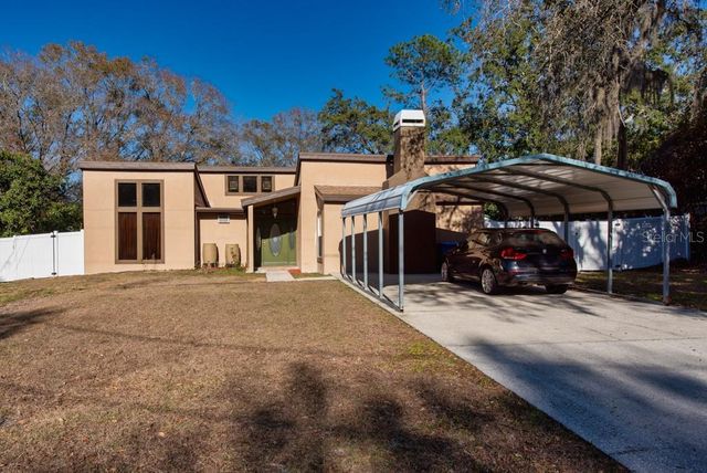 16123 E LAKE BURRELL DRIVE, Lutz, FL 33549