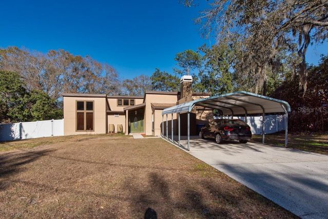 16123 E LAKE BURRELL DRIVE, Lutz, FL 33549