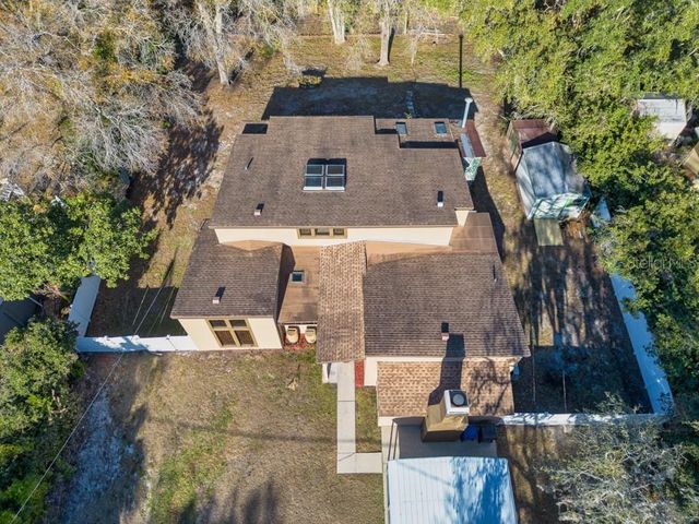 16123 E LAKE BURRELL DRIVE, Lutz, FL 33549