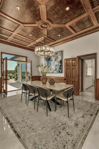 5124 Boda Place, Woodland Hills, CA 91367