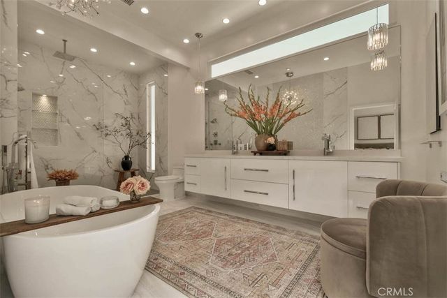 5124 Boda Place, Woodland Hills, CA 91367