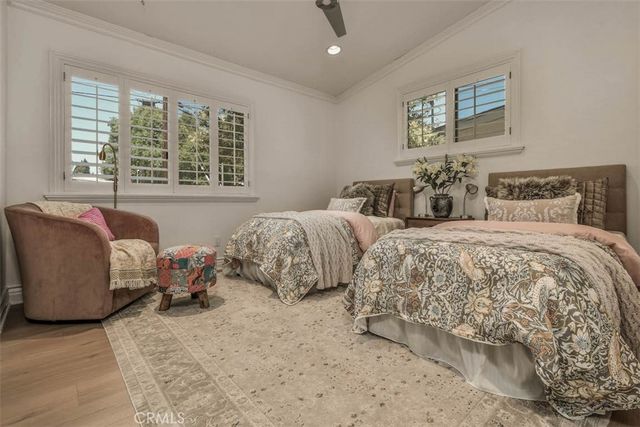 5124 Boda Place, Woodland Hills, CA 91367