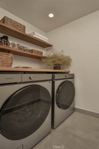 5124 Boda Place, Woodland Hills, CA 91367