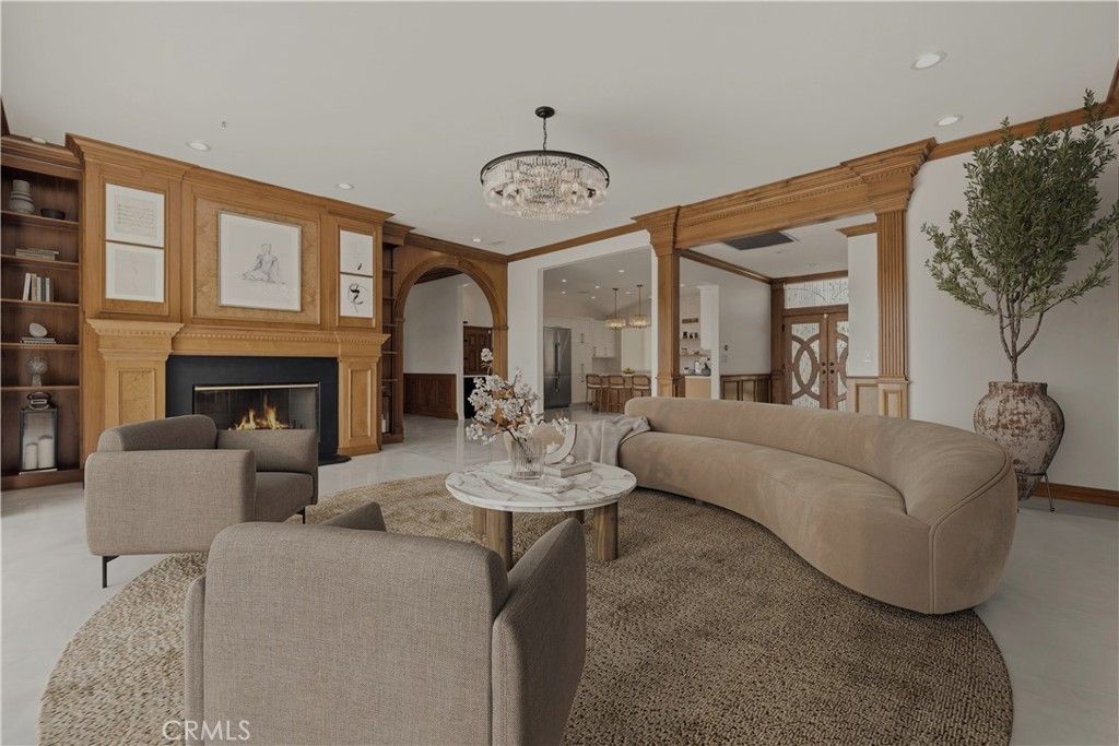 Image 10 of property listing at 5124 Boda Place, Woodland Hills, CA 91367