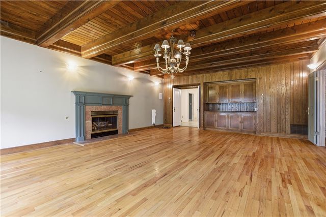 4437 twin oaks, Murrysville, PA 15668