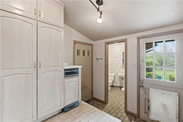 4437 twin oaks, Murrysville, PA 15668